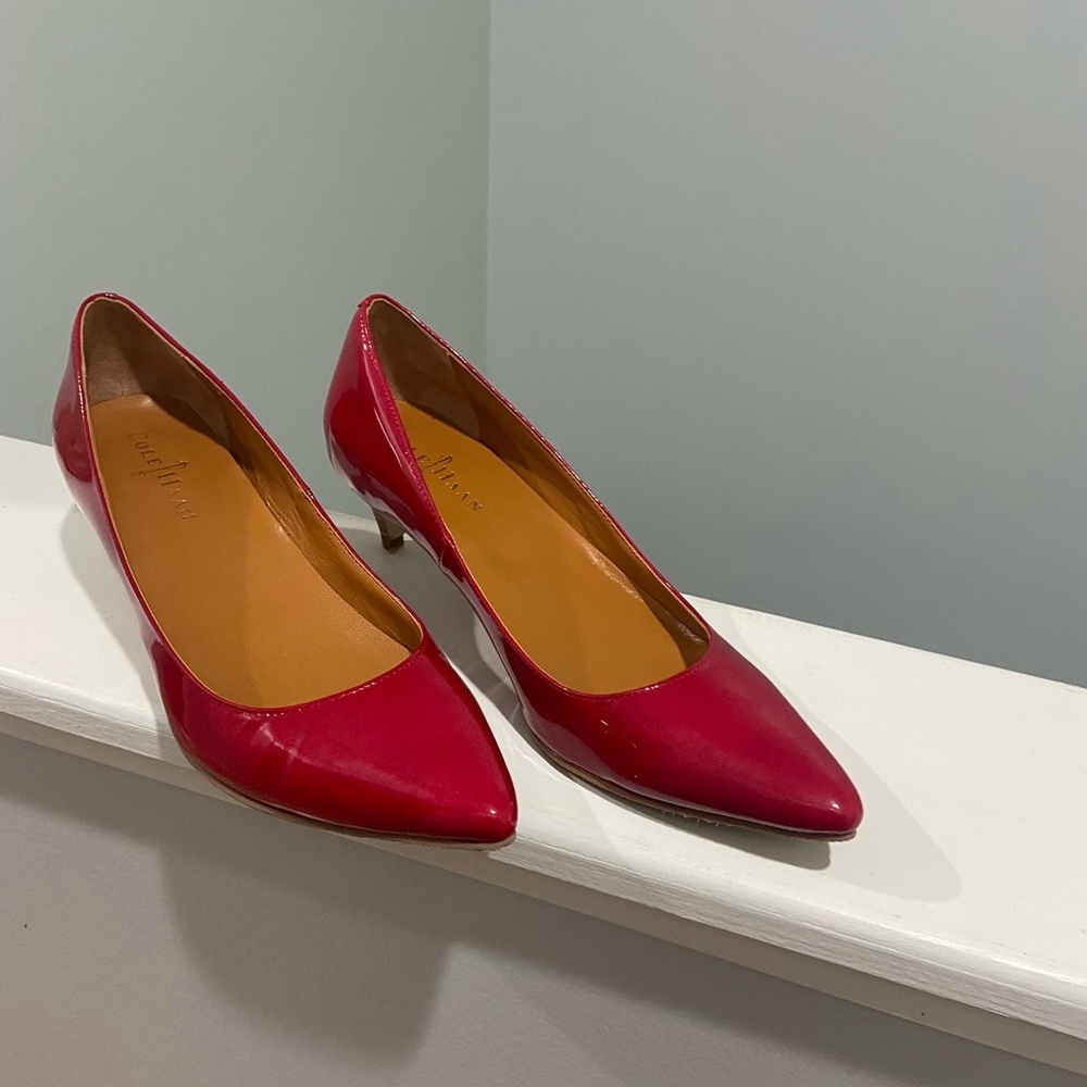 Cole Haan Nike Air Julianna Pump kitten heel 7 1/2 B